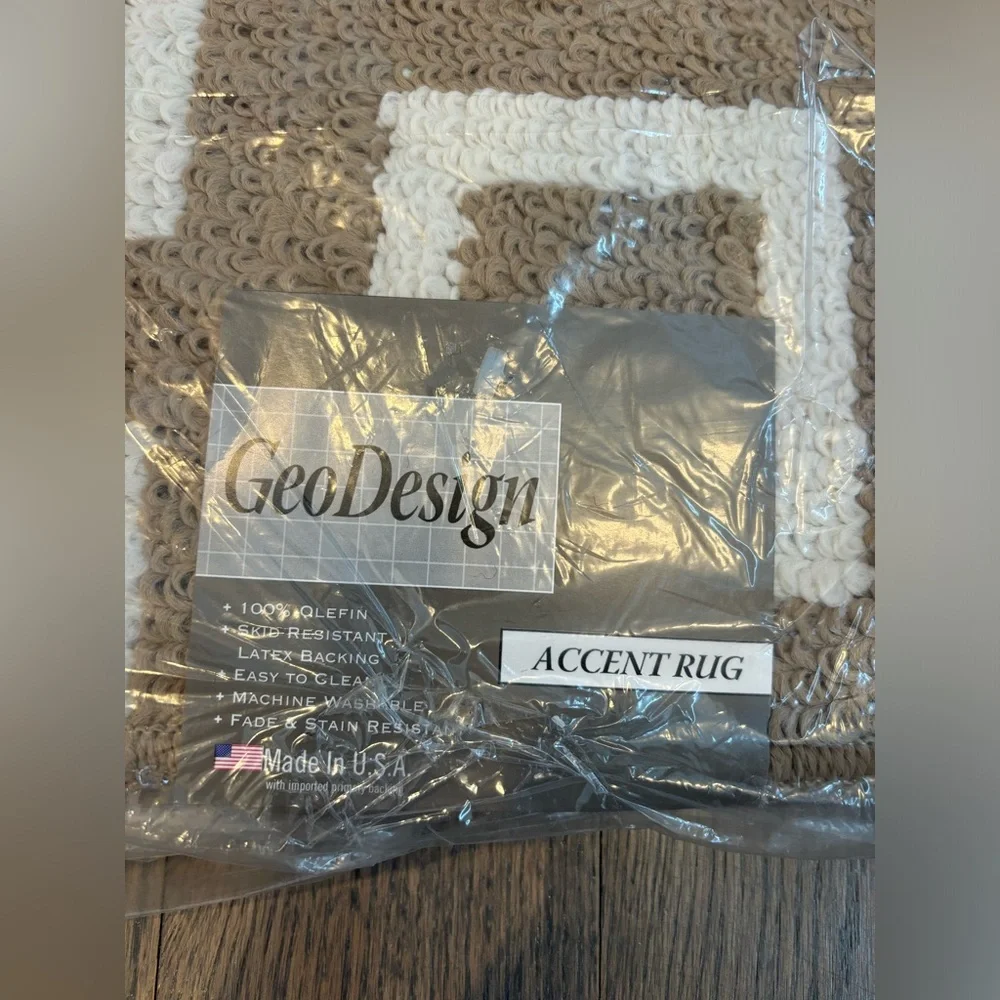 NWT Maples rugs Accent Rug Geodesign